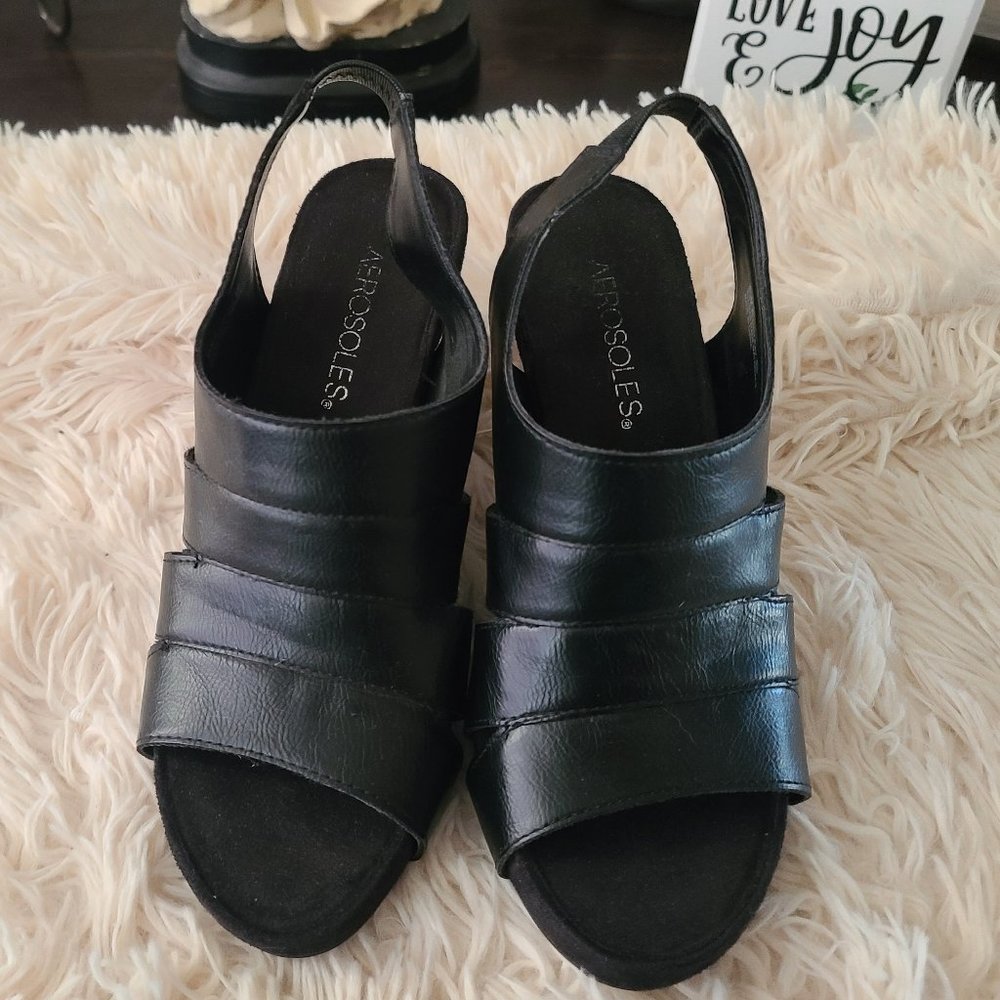 Aerosole Wedge Sandal size 6.5 Black NWOB